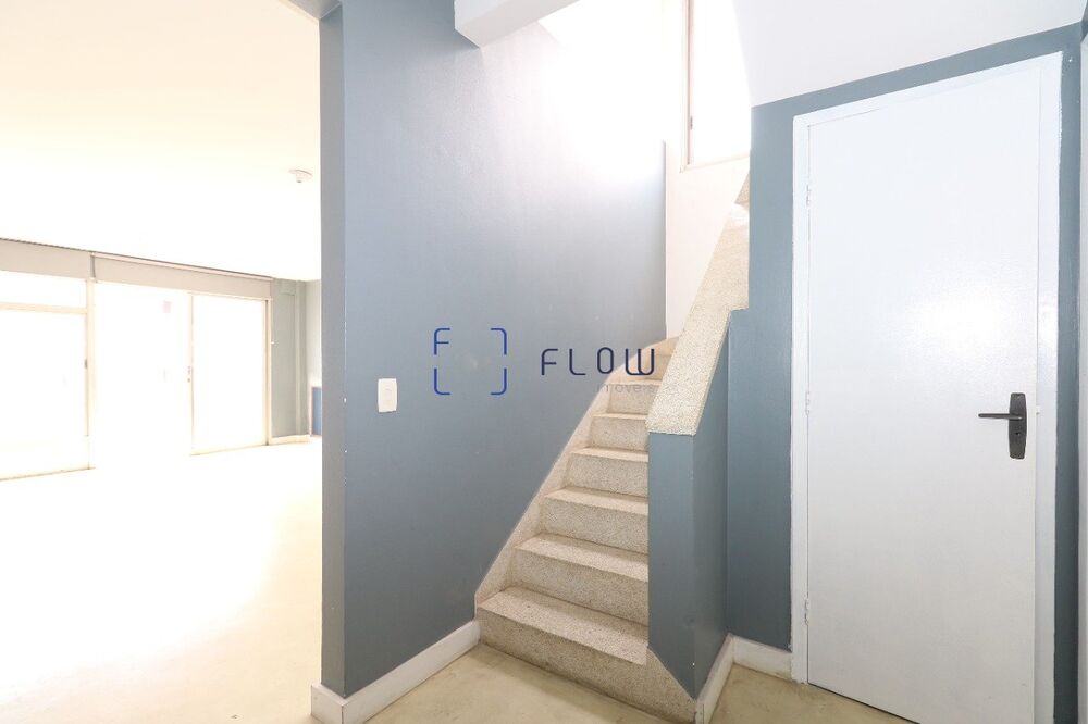 Apartamento para alugar com 2 quartos, 180m² - Foto 11