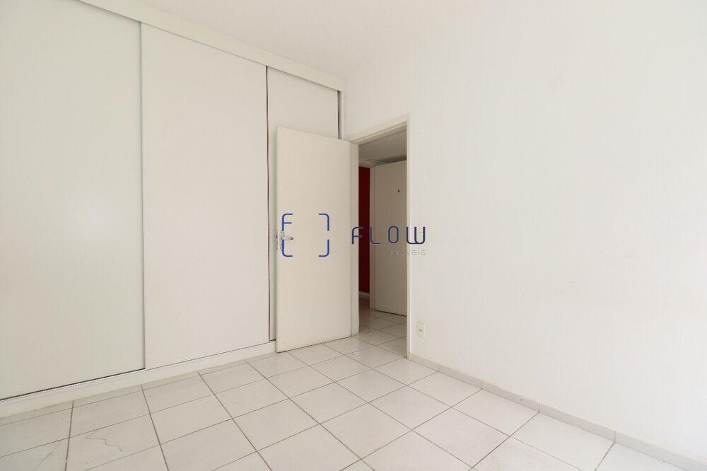 Apartamento para alugar com 2 quartos, 180m² - Foto 30