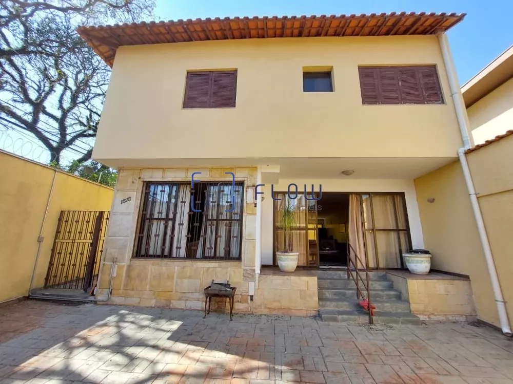 Casa à venda e aluguel com 6 quartos, 311m² - Foto 6