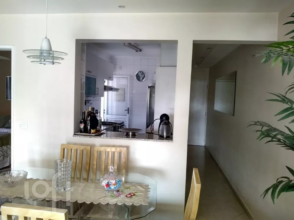 Apartamento à venda com 3 quartos, 82m² - Foto 4