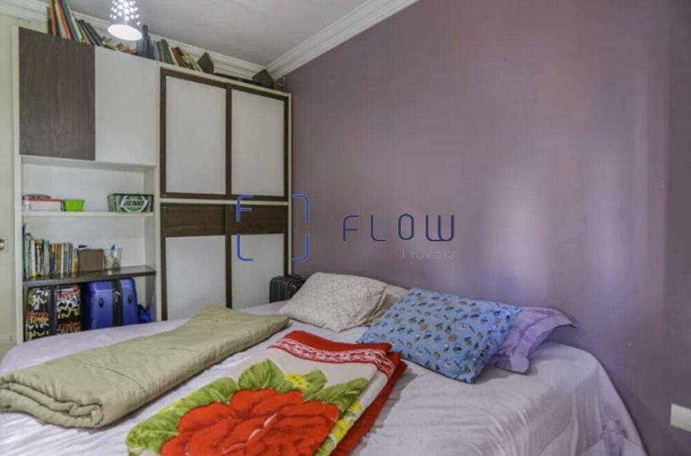 Casa à venda e aluguel com 3 quartos, 216m² - Foto 9