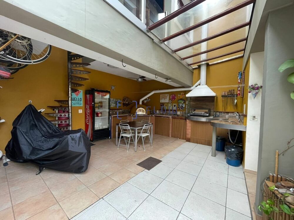 Casa, 3 quartos, 285 m² - Foto 16