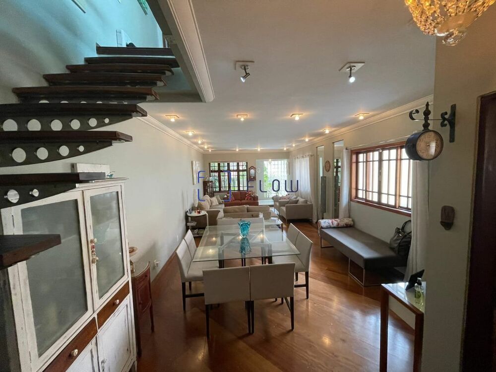 Casa, 3 quartos, 285 m² - Foto 15