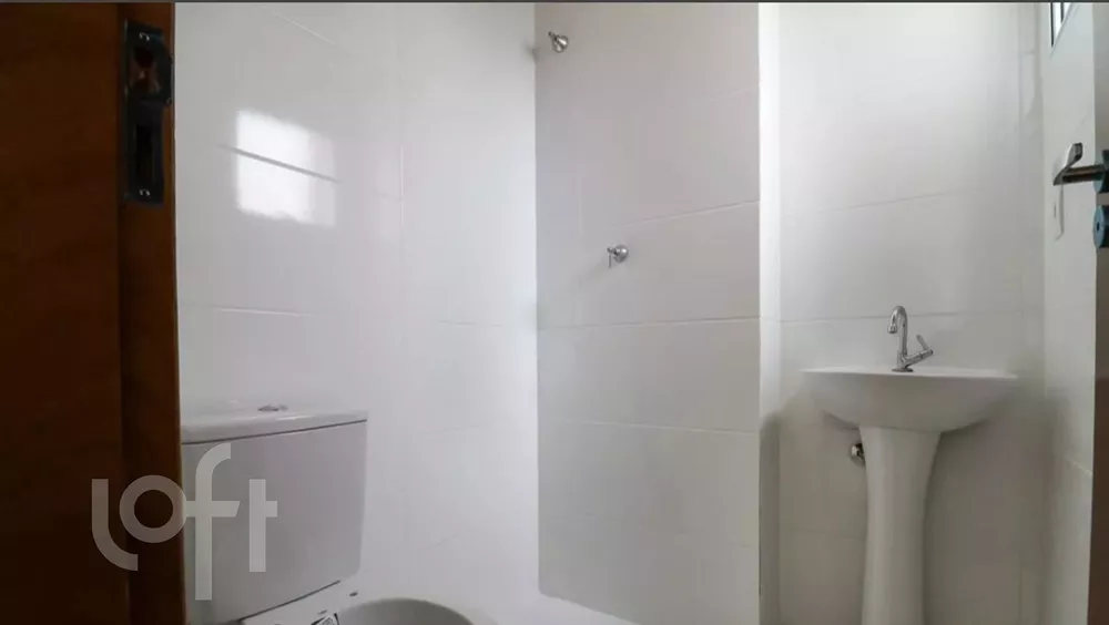 Apartamento à venda com 2 quartos, 80m² - Foto 3