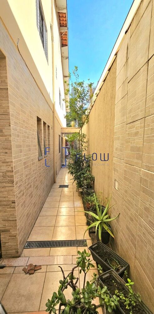 Casa, 4 quartos, 250 m² - Foto 2