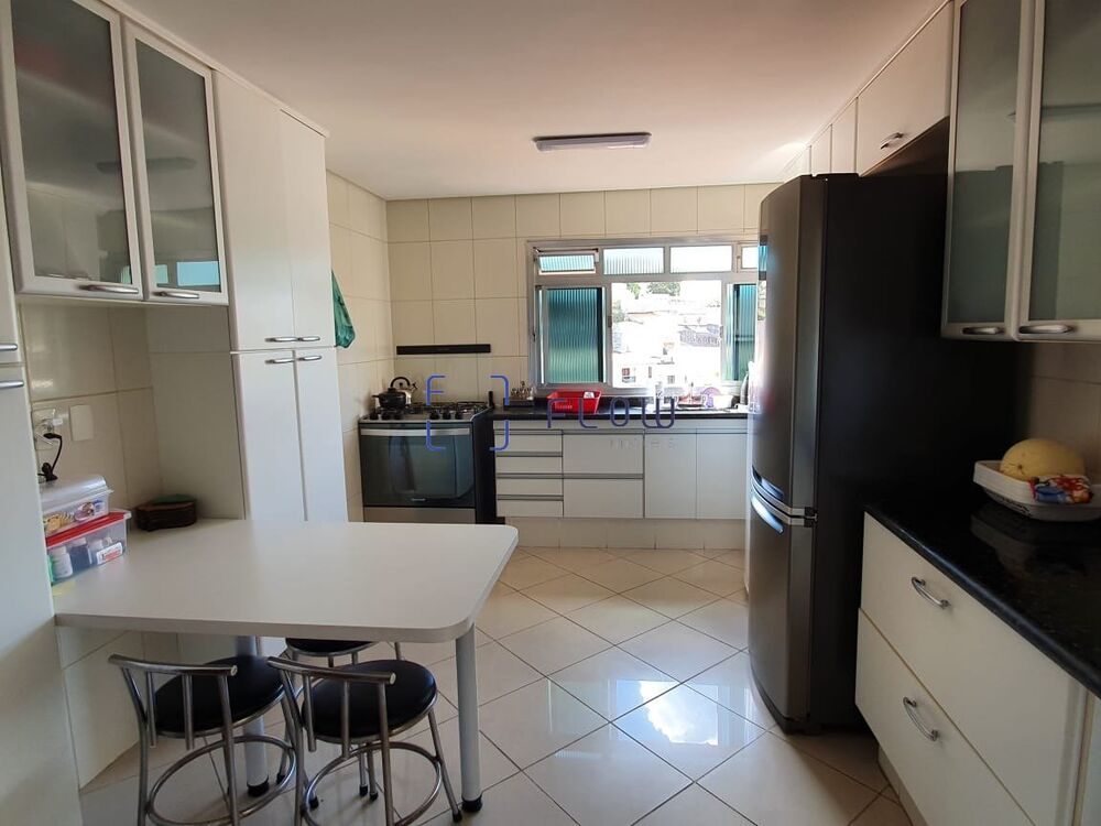 Casa, 3 quartos, 220 m² - Foto 25