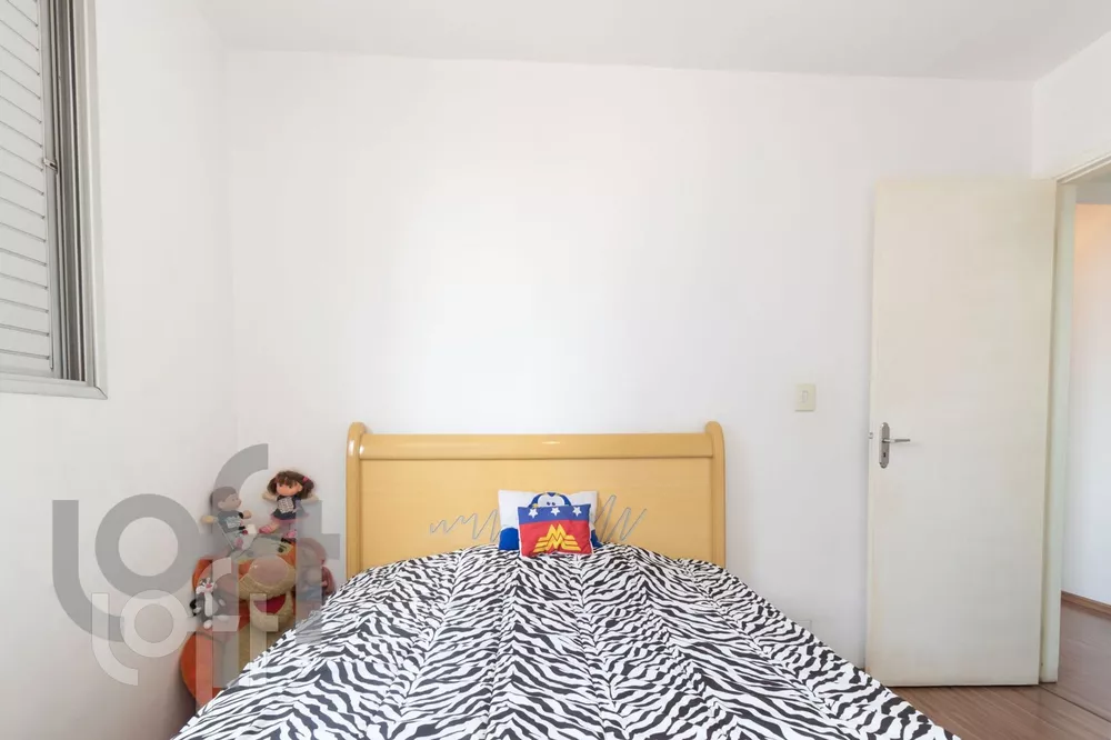 Apartamento à venda com 2 quartos, 57m² - Foto 3