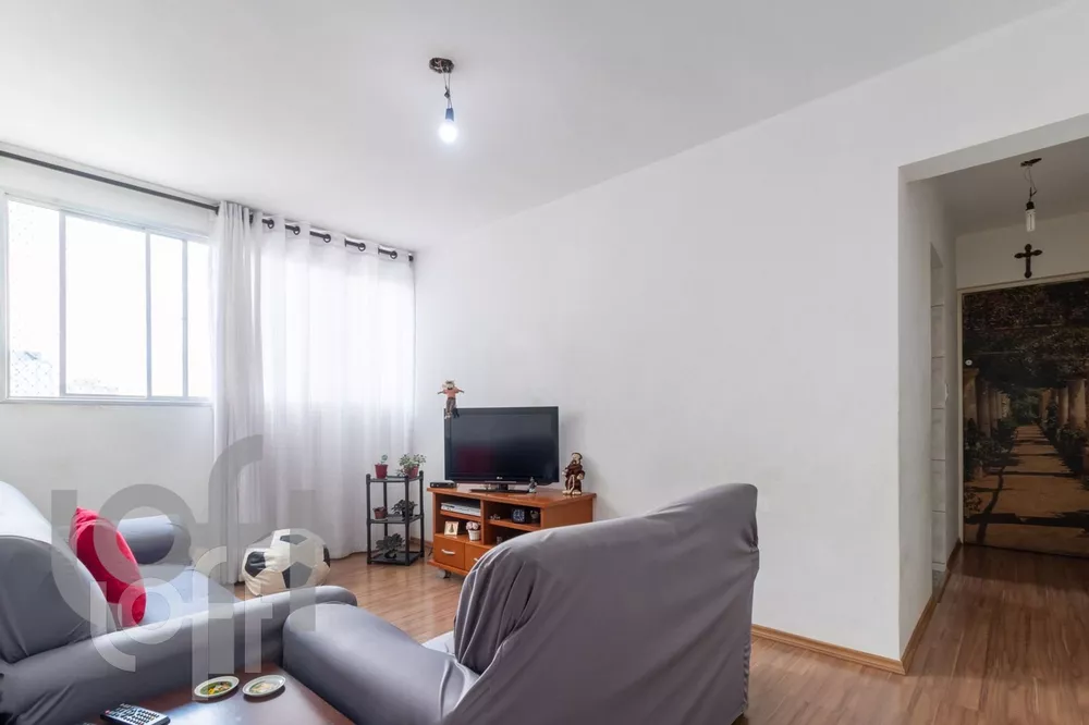 Apartamento à venda com 2 quartos, 57m² - Foto 1