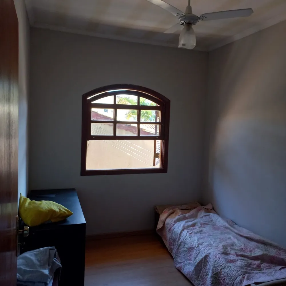 Casa, 3 quartos, 205 m² - Foto 4