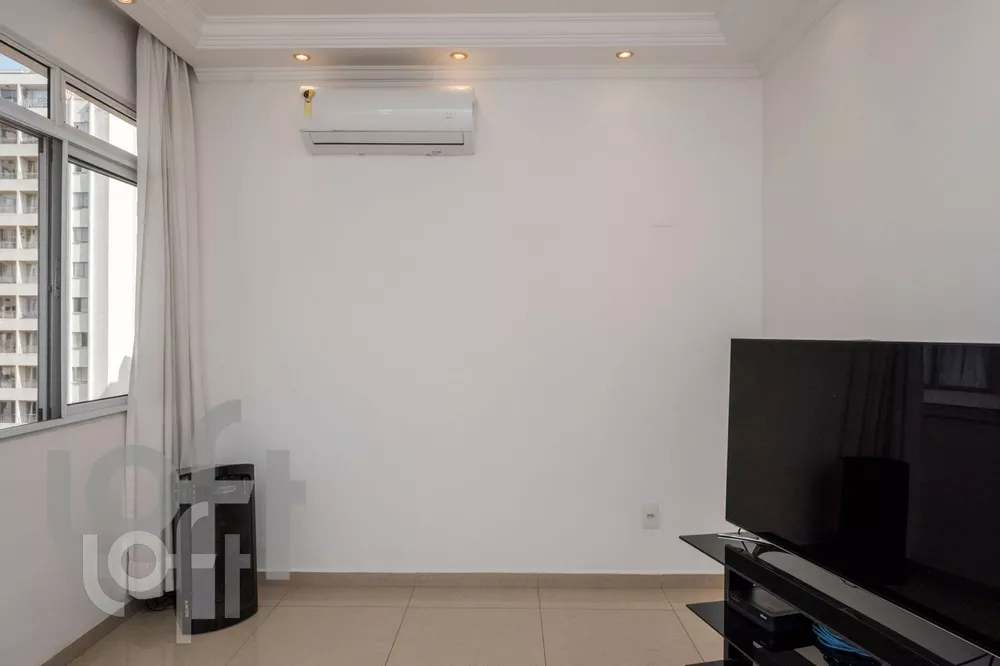 Apartamento à venda com 1 quarto, 48m² - Foto 1