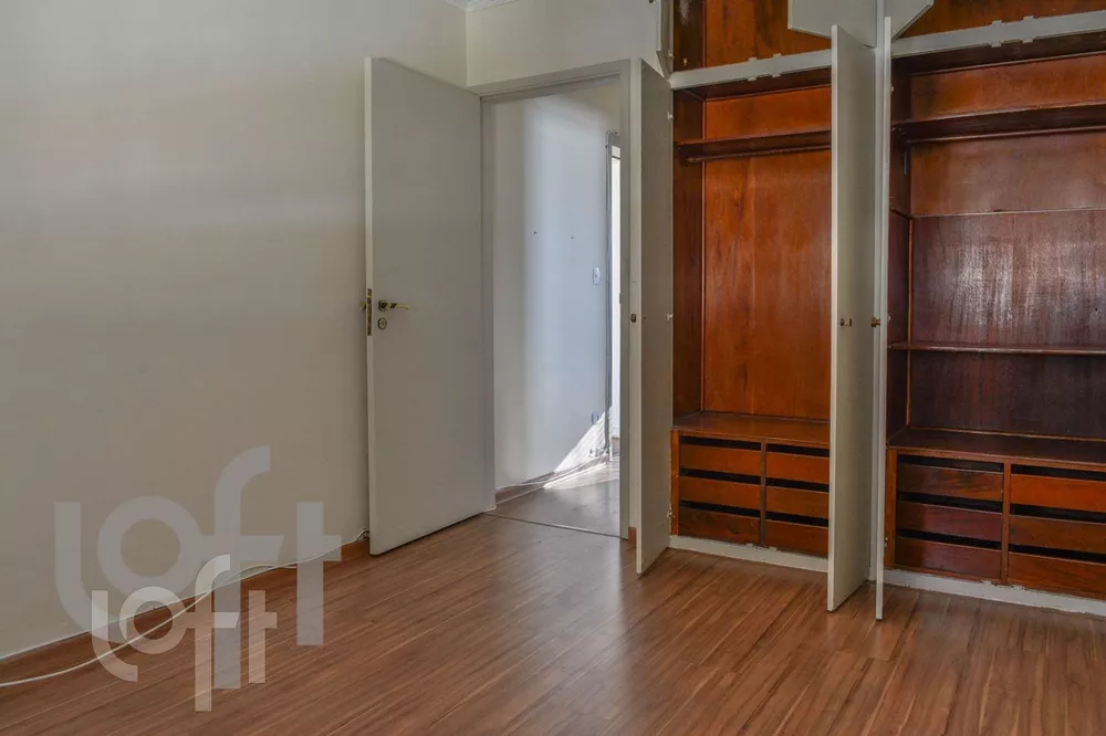 Apartamento à venda com 2 quartos, 76m² - Foto 2