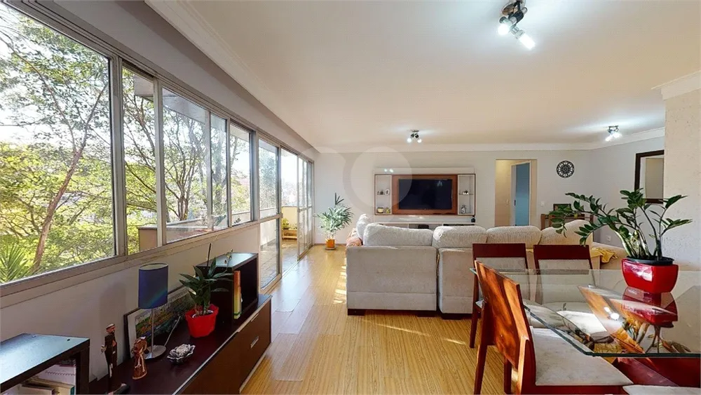 Apartamento, 3 quartos, 145 m² - Foto 2