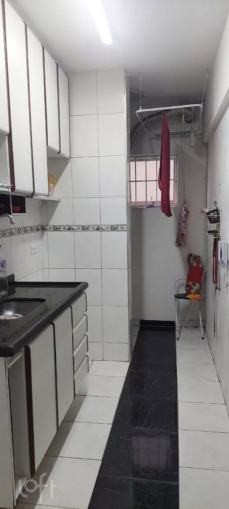 Apartamento à venda com 2 quartos, 40m² - Foto 6