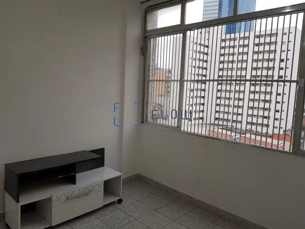 Apartamento à venda com 1 quarto, 45m² - Foto 1