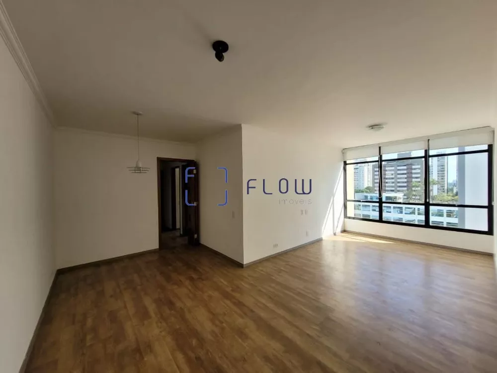 Apartamento à venda com 3 quartos, 107m² - Foto 1