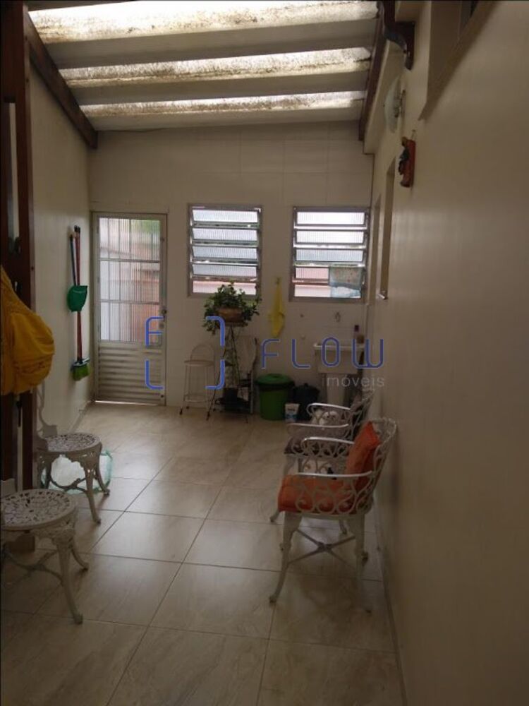 Casa, 3 quartos, 200 m² - Foto 2
