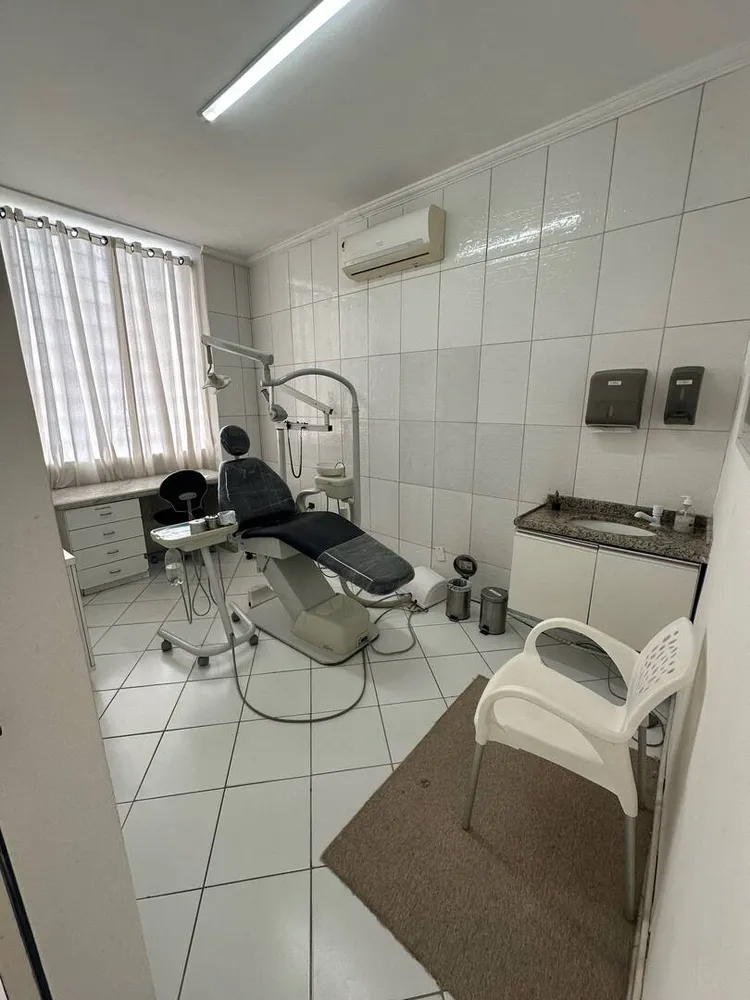 Casa, 6 quartos, 190 m² - Foto 4