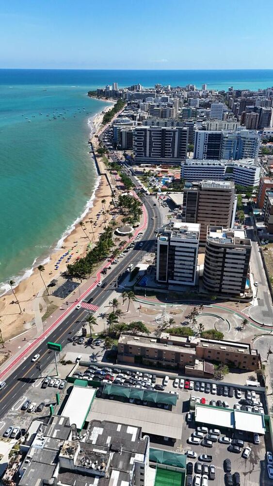 Apartamento para alugar com 4 quartos, 284m² - Foto 1