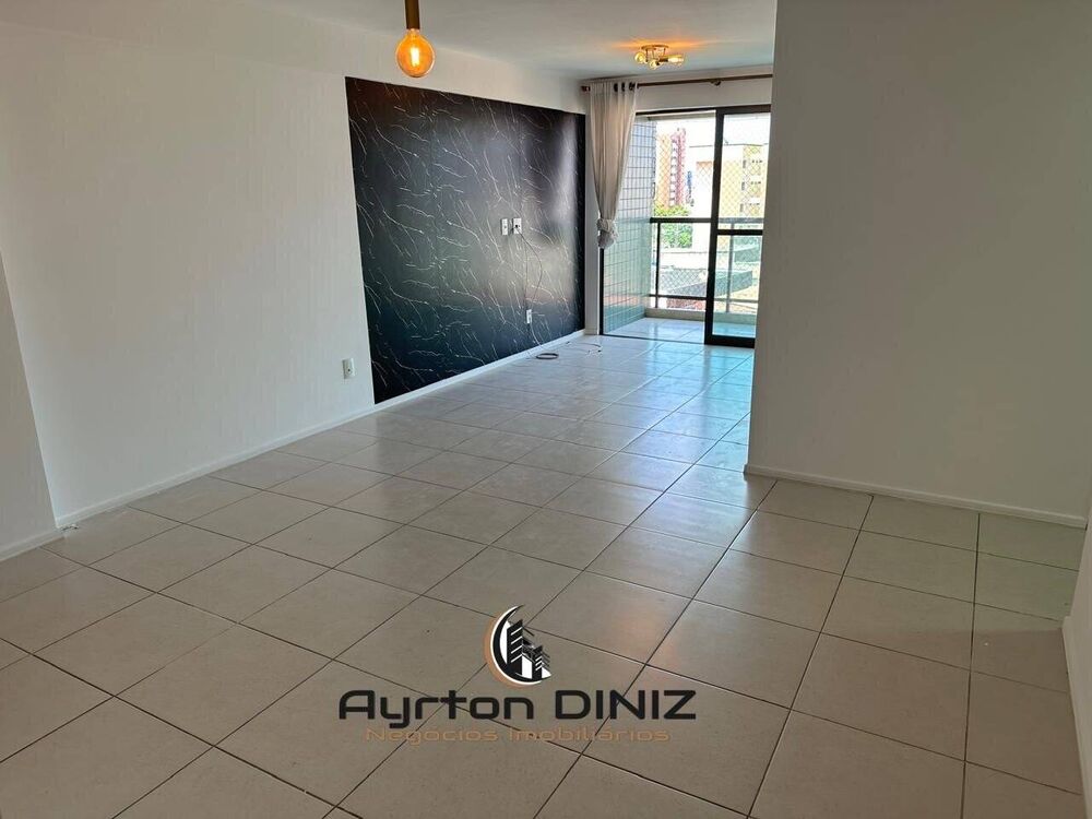 Apartamento à venda e temporada com 3 quartos, 7583m² - Foto 6