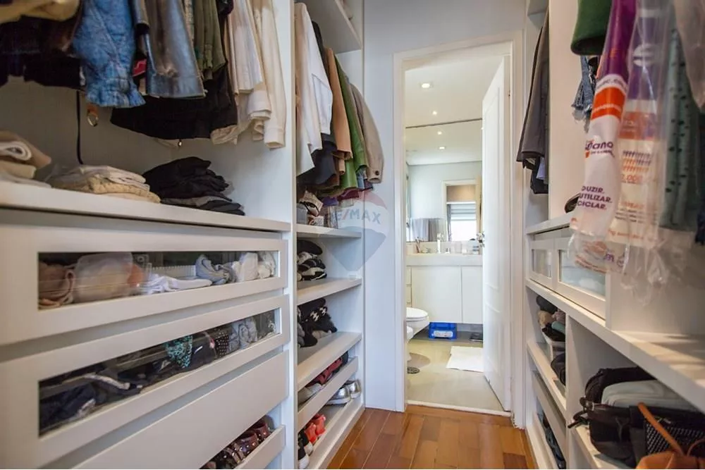 Apartamento, 3 quartos, 169 m² - Foto 2