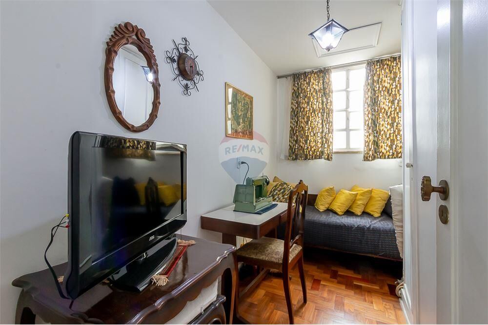 Apartamento para alugar com 4 quartos, 400m² - Foto 9