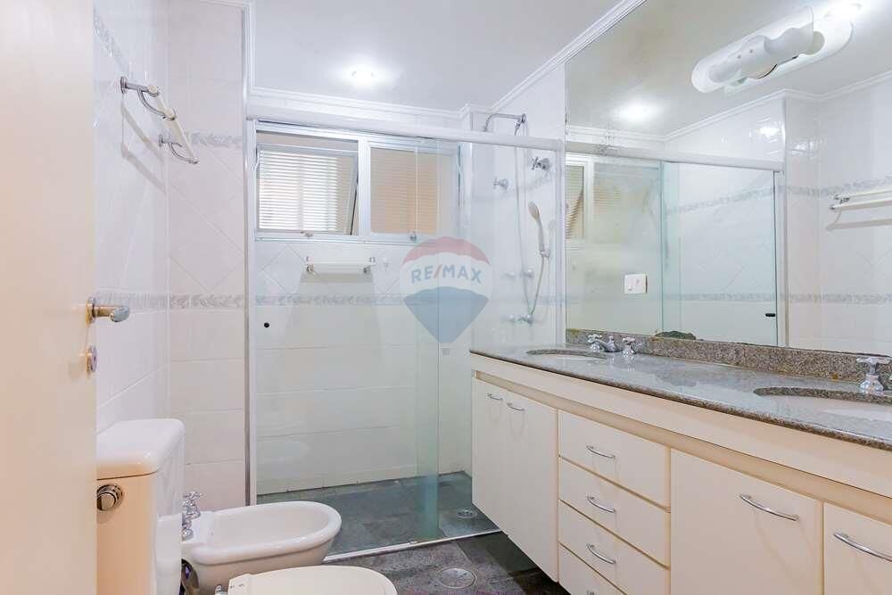 Apartamento, 3 quartos, 250 m² - Foto 21