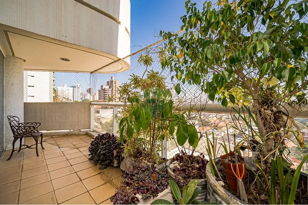 Apartamento, 4 quartos, 222 m² - Foto 2