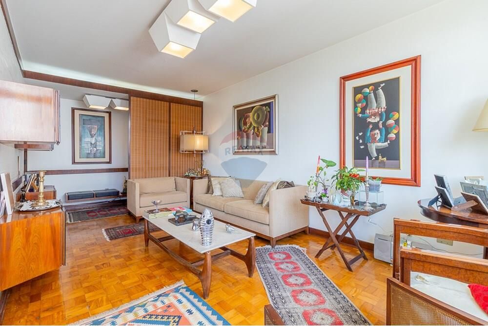 Apartamento à venda com 3 quartos, 144m² - Foto 4