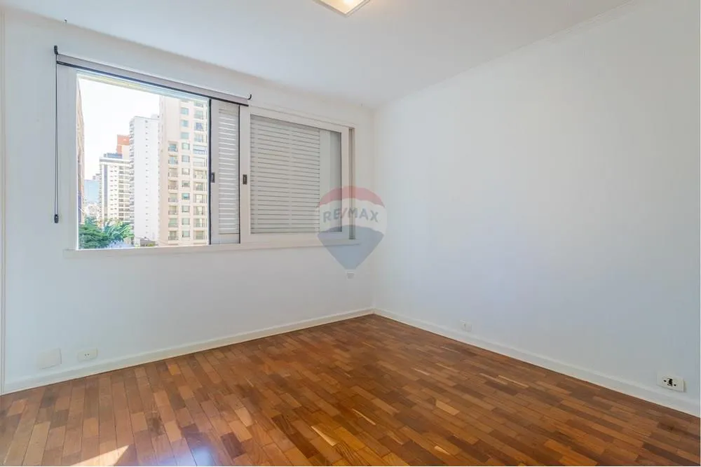 Apartamento, 3 quartos, 110 m² - Foto 2
