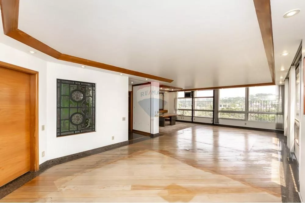 Apartamento, 3 quartos, 217 m² - Foto 2