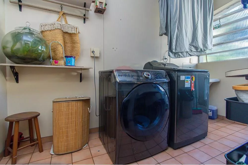 Casa, 4 quartos, 350 m² - Foto 4