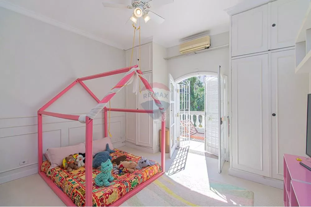 Casa, 4 quartos, 350 m² - Foto 2