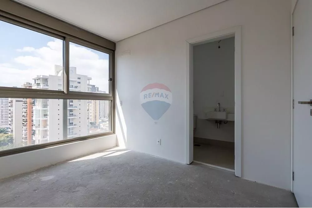 Apartamento, 3 quartos, 231 m² - Foto 4