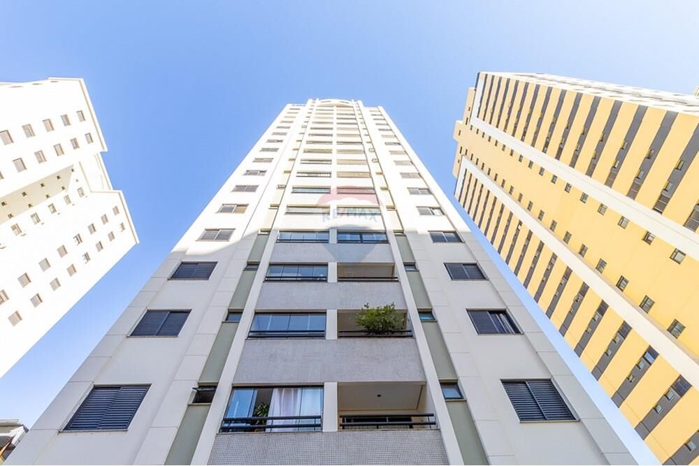 Apartamento à venda com 3 quartos, 68m² - Foto 4