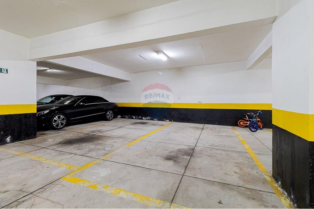 Apartamento à venda com 4 quartos, 233m² - Foto 13
