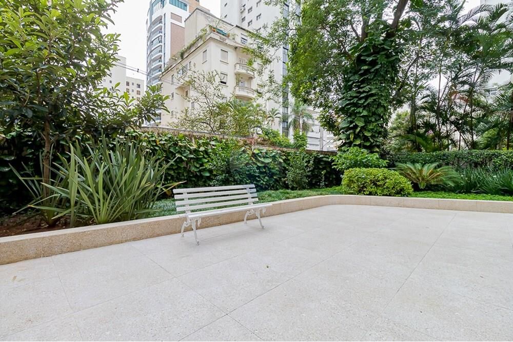 Apartamento à venda com 4 quartos, 233m² - Foto 35
