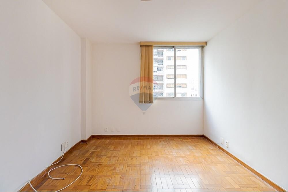 Apartamento à venda com 4 quartos, 233m² - Foto 8