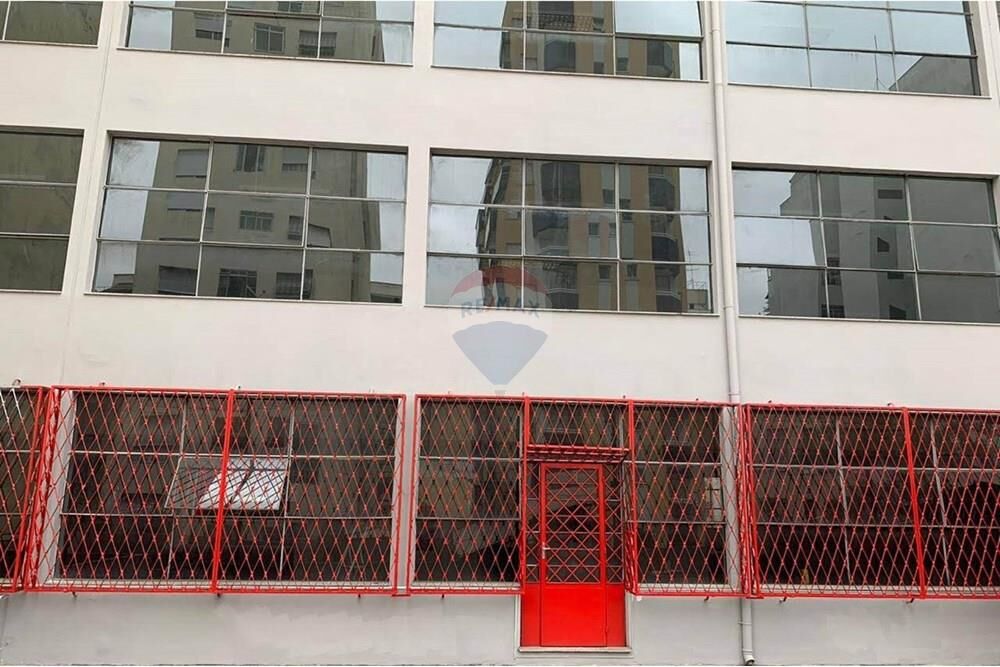Prédio Inteiro para alugar, 2600m² - Foto 1