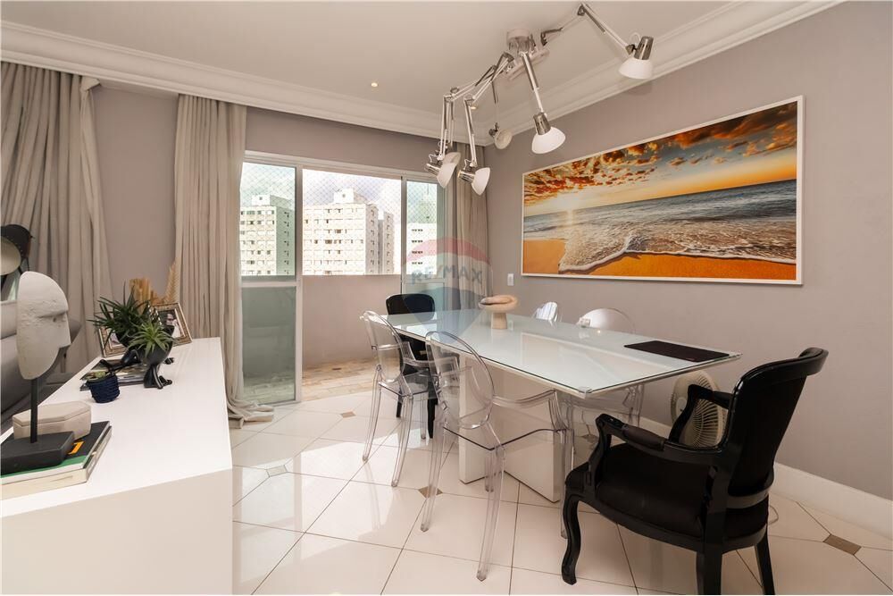 Cobertura à venda com 3 quartos, 300m² - Foto 3