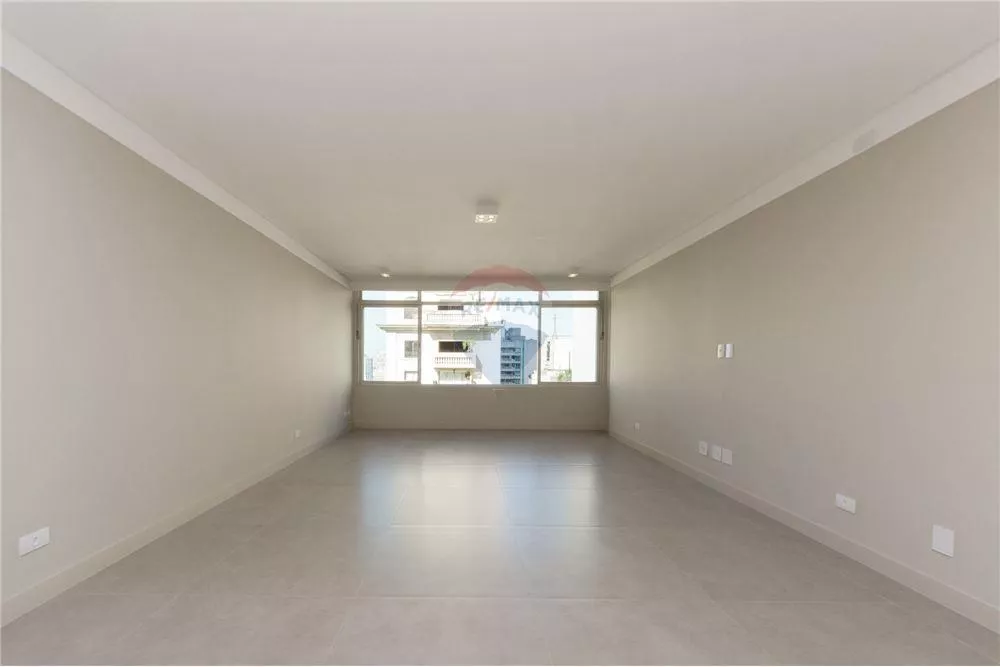 Apartamento, 3 quartos, 212 m² - Foto 2