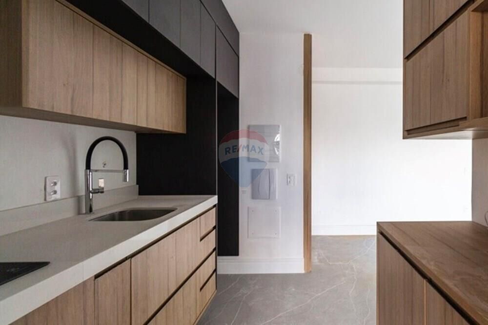 Apartamento para alugar com 2 quartos, 72m² - Foto 8