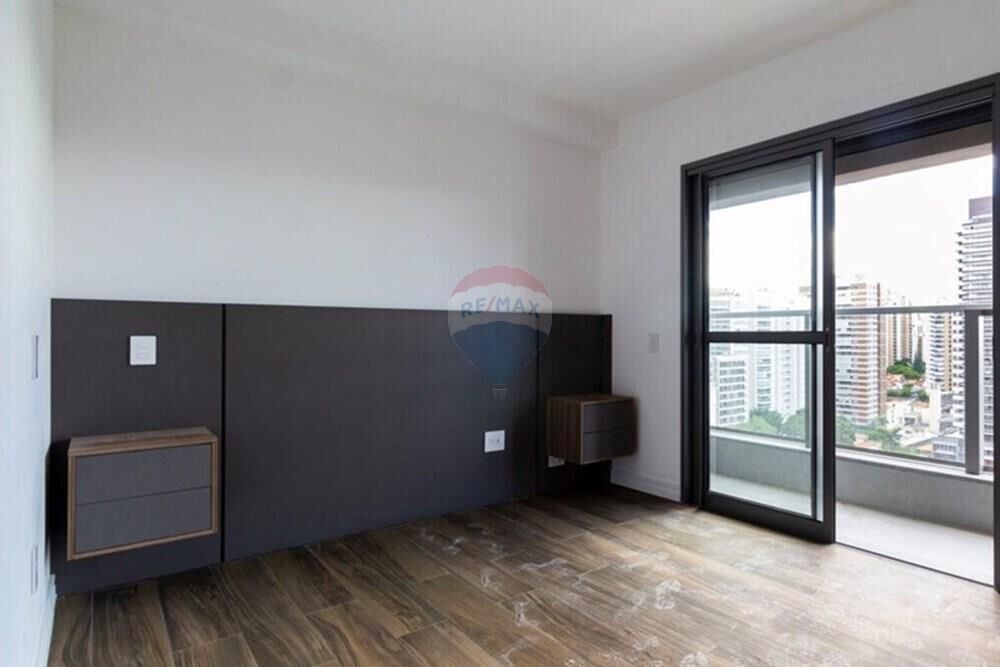 Apartamento para alugar com 2 quartos, 72m² - Foto 11