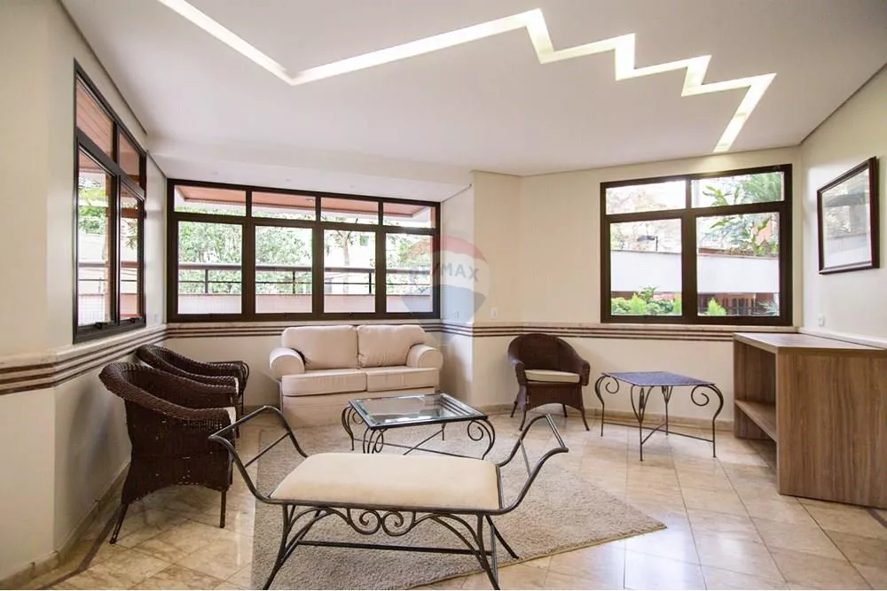 Apartamento, 4 quartos, 216 m² - Foto 1