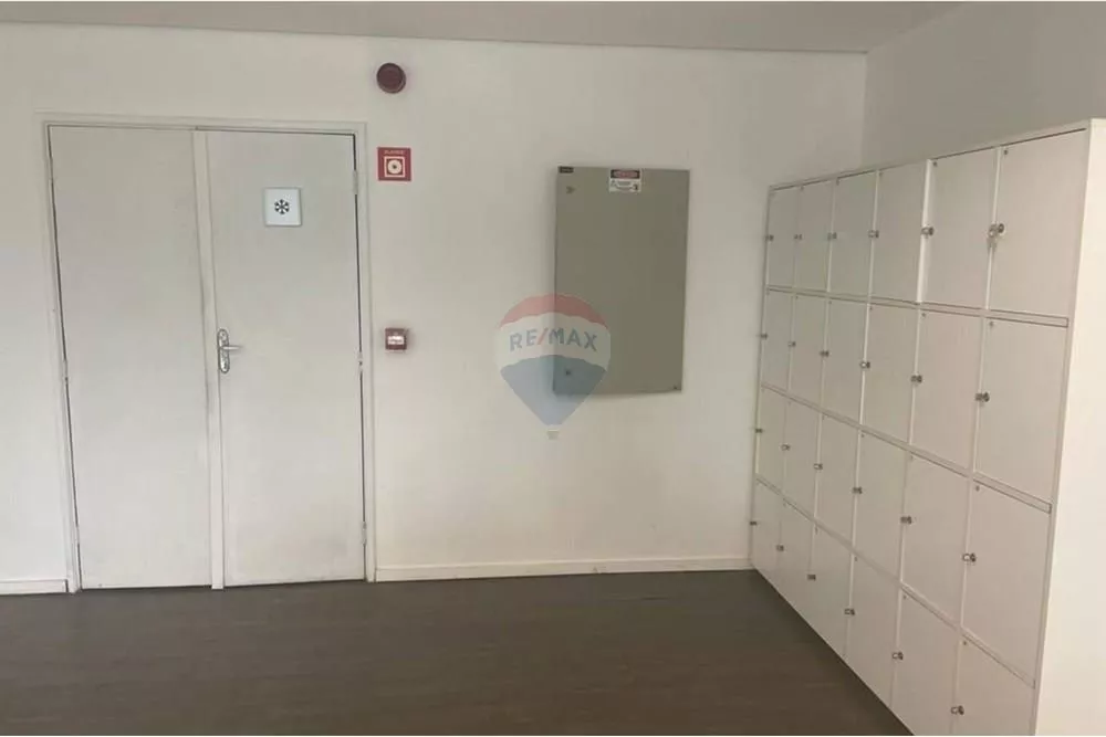 Sala-Conjunto, 1550 m² - Foto 1