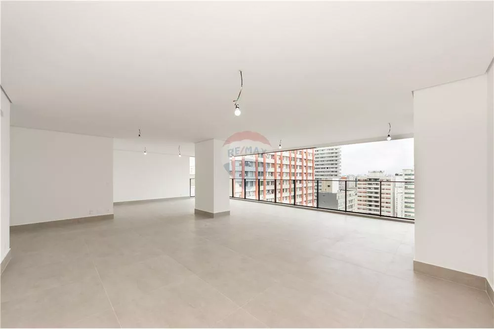 Apartamento, 3 quartos, 207 m² - Foto 2