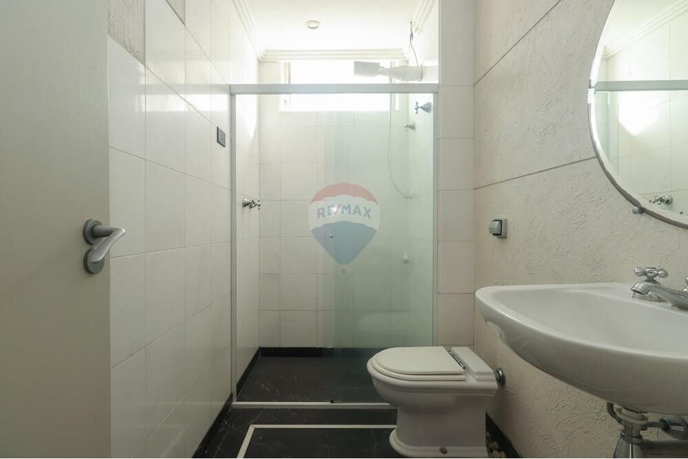 Apartamento à venda com 3 quartos, 210m² - Foto 4
