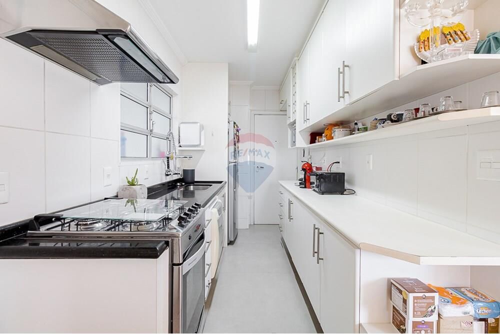 Apartamento à venda com 3 quartos, 111m² - Foto 7