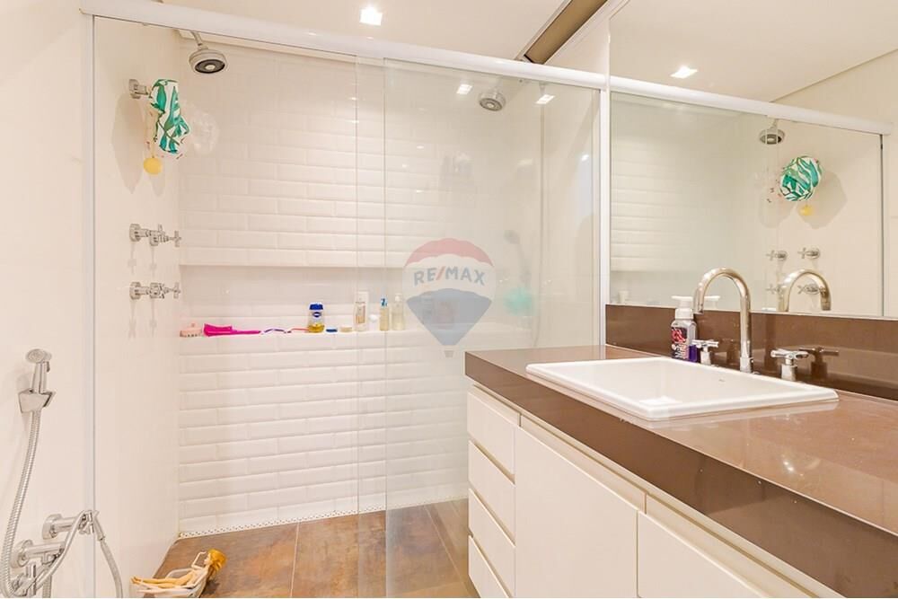 Apartamento à venda com 3 quartos, 111m² - Foto 13
