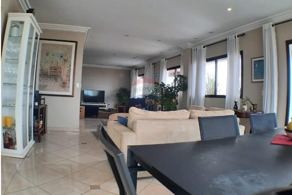 Cobertura à venda com 2 quartos, 245m² - Foto 2