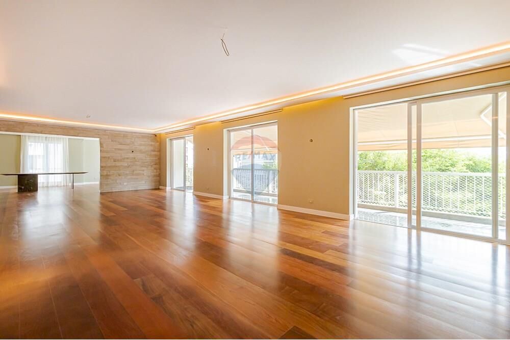 Apartamento à venda com 4 quartos, 468m² - Foto 2